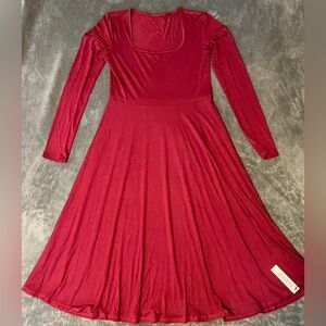 Elegant Long Sleeve Burgundy Dress